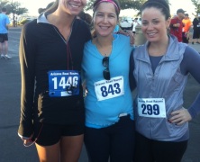 me, my cousin, and courtney at thanksgiving day turkey trot 5k